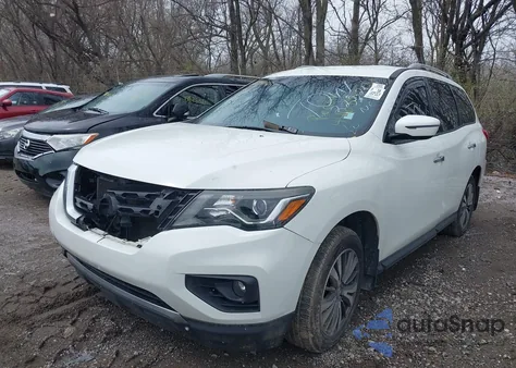 2017 Nissan Pathfinder Sv z USA, uszkodzony, nr VIN 5N1DR2MM7HC649655